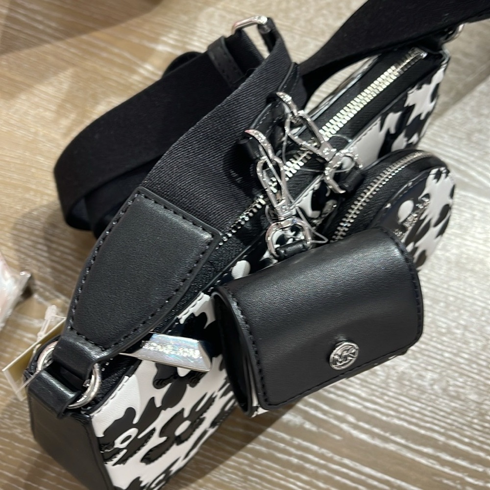 MICHAEL KORS Jet Set Sm Sequined Floral Print Crossbody w Case for Apple Airpods - Picture 14 of 16